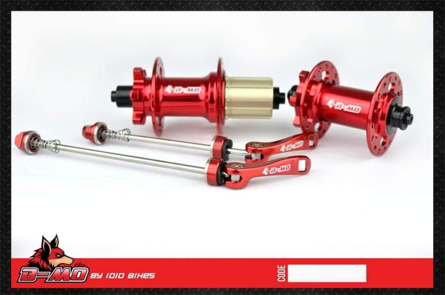 BOCINAS B-MO DE CASSETTE 28 RADIOS EN ROLES ME